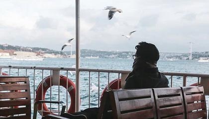 九游娱乐(jiuyou)官网-中国足球职业俱乐部强化教练团队梯队构建，足球队教练组架构